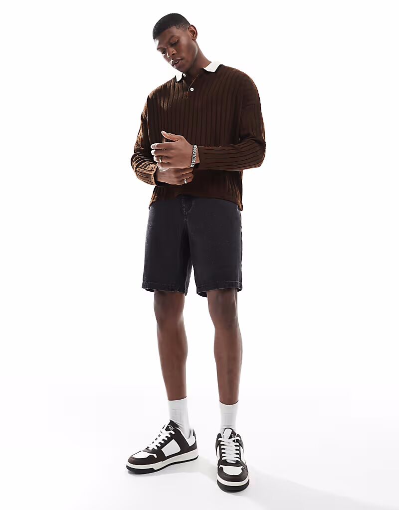 Узкие джинсовые шорты ASOS DESIGN черного цвета
Узкие джинсовые шорты ASOS DESIGN черного цвета