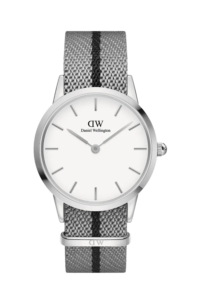 Часы Daniel Wellington, серебряный
Часы Daniel Wellington, серебряный