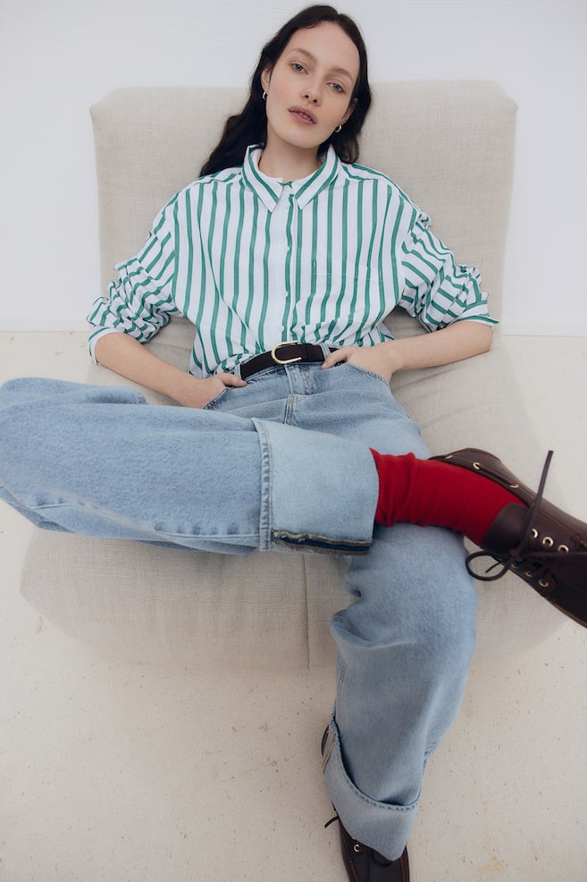 Прямые джинсы с отворотами H&M, голубой
Прямые джинсы с отворотами H&M, голубой