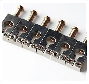 Седла Paul Reed Smith Tremolo из никеля с винтами и пружинами (набор из 6 шт.) PRS Tremolo Saddle Set (6) in
Седла Paul Reed Smith Tremolo из никеля с винтами и пружинами (набор из 6 шт.) PRS Tremolo Saddle Set (6) in