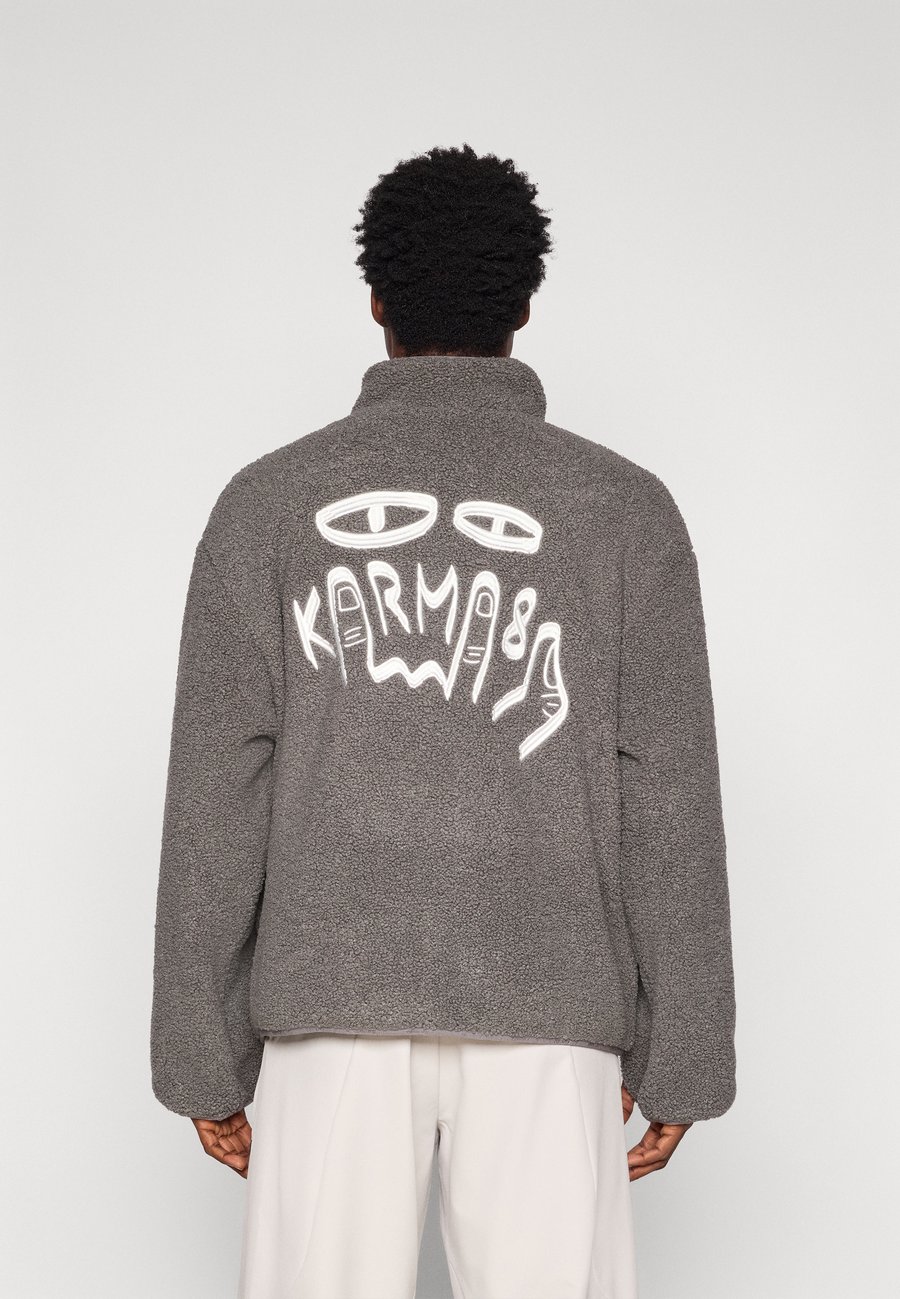 Флисовая куртка Karma8a JACKET, Grey
Флисовая куртка Karma8a JACKET, Grey