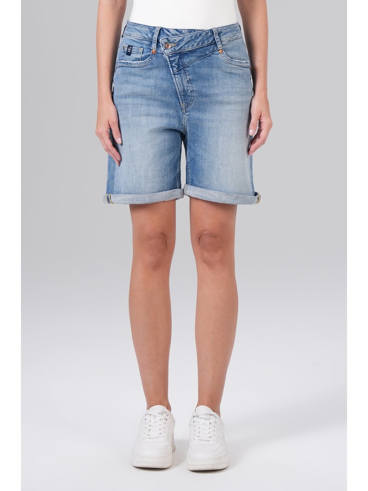 Джинсовые шорты M.O.D
Джинсовые шорты M.O.D