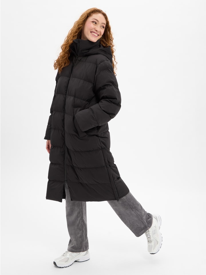 Стеганое пальто Saseri Puffer черного цвета SAMSOE & SAMSOE
Стеганое пальто Saseri Puffer черного цвета SAMSOE & SAMSOE
