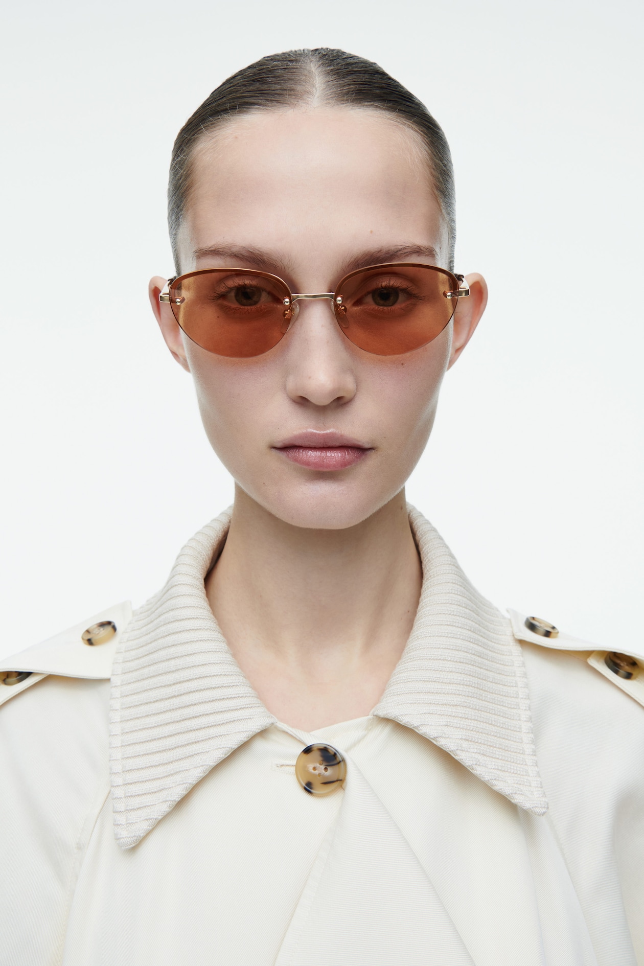 Солнцезащитные очки” daze " типа кошачий глаз COS x LINDA FARROW, цвет Bursztynowy/Złocisty
Солнцезащитные очки” daze " типа кошачий глаз COS x LINDA FARROW, цвет Bursztynowy/Złocisty