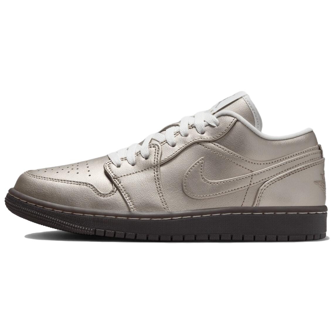 Кроссовки Air Jordan 1 Vintage Basketball Shoes Women's Low-top Gold/brown, золотой
Кроссовки Air Jordan 1 Vintage Basketball Shoes Women's Low-top Gold/brown, золотой