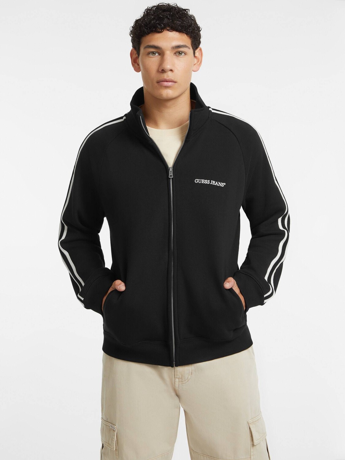 Толстовка Guess Jeans Regular Fit, черный
Толстовка Guess Jeans Regular Fit, черный