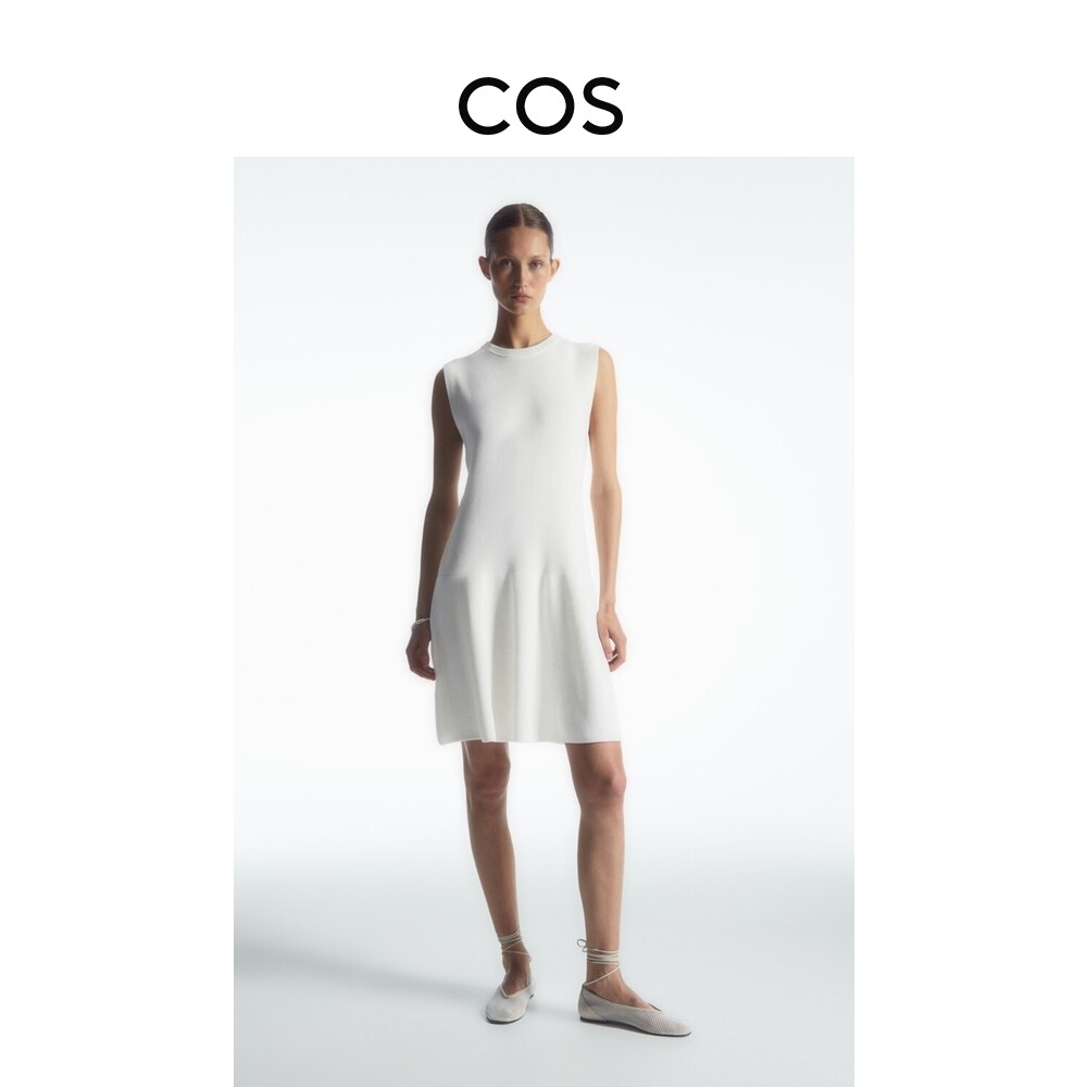 Женское трикотажное платье Cos с низкой талией, белый
Женское трикотажное платье Cos с низкой талией, белый
