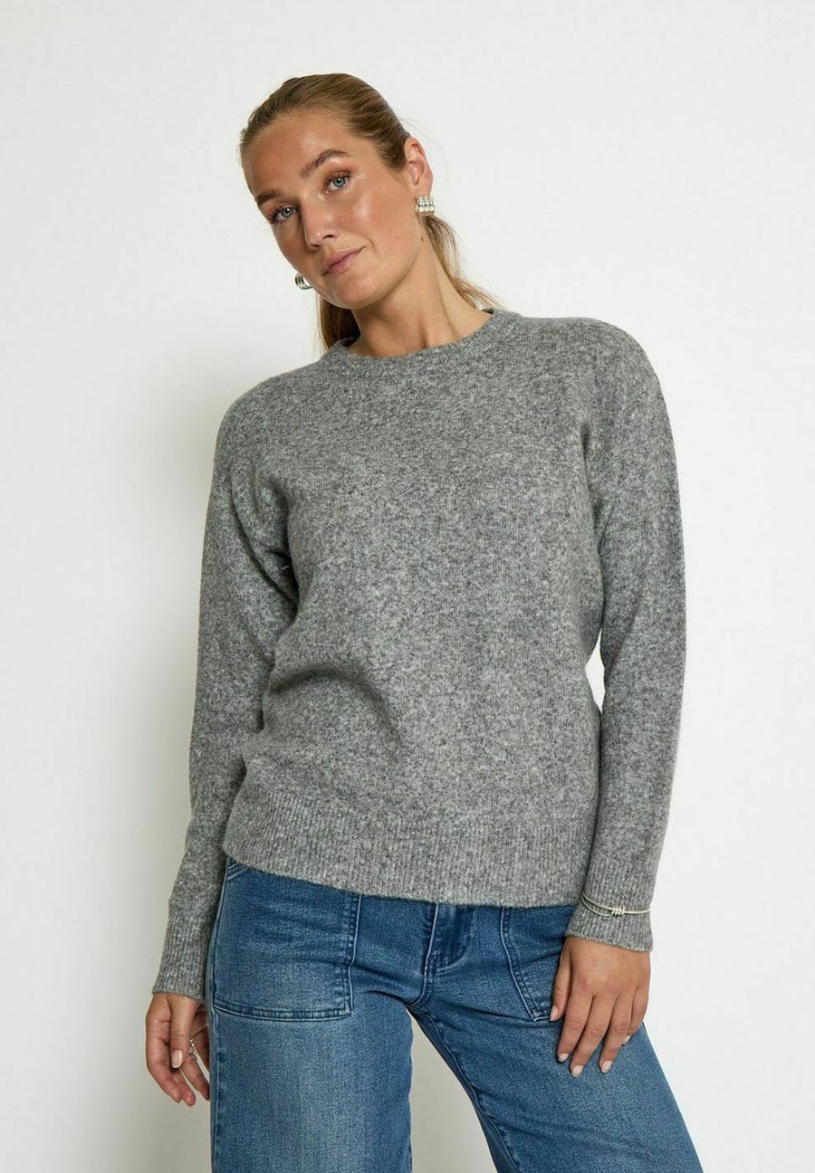 Джемпер PEPPERCORN KATE, 126M Steel Grey Melange/Grey
Джемпер PEPPERCORN KATE, 126M Steel Grey Melange/Grey