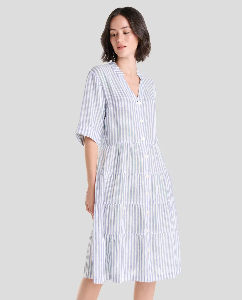 Длинное платье с пуговицами Lohe, синий
Длинное платье с пуговицами Lohe, синий