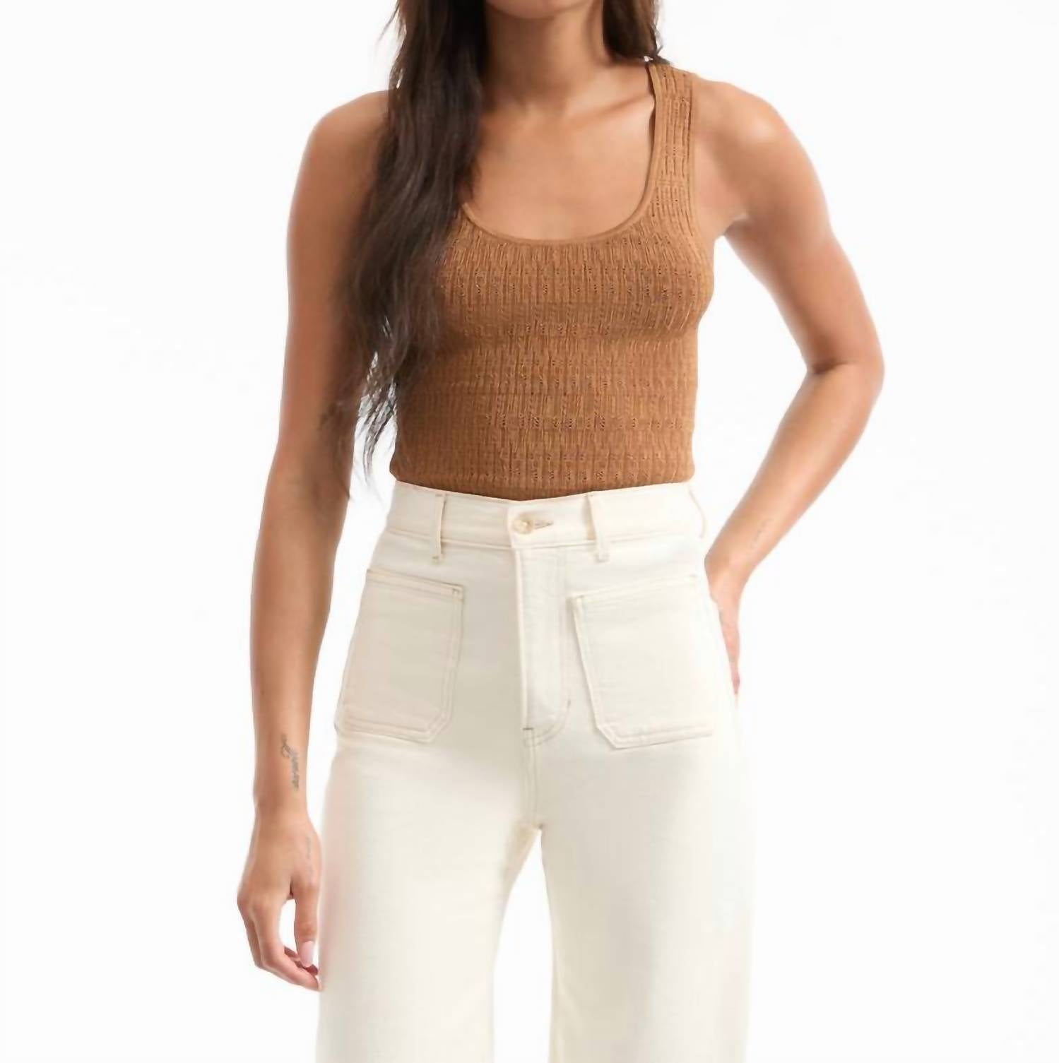 Вязаный топ Sandra Knit в цвете «Виски» Veronica Beard, Whisky
Вязаный топ Sandra Knit в цвете «Виски» Veronica Beard, Whisky