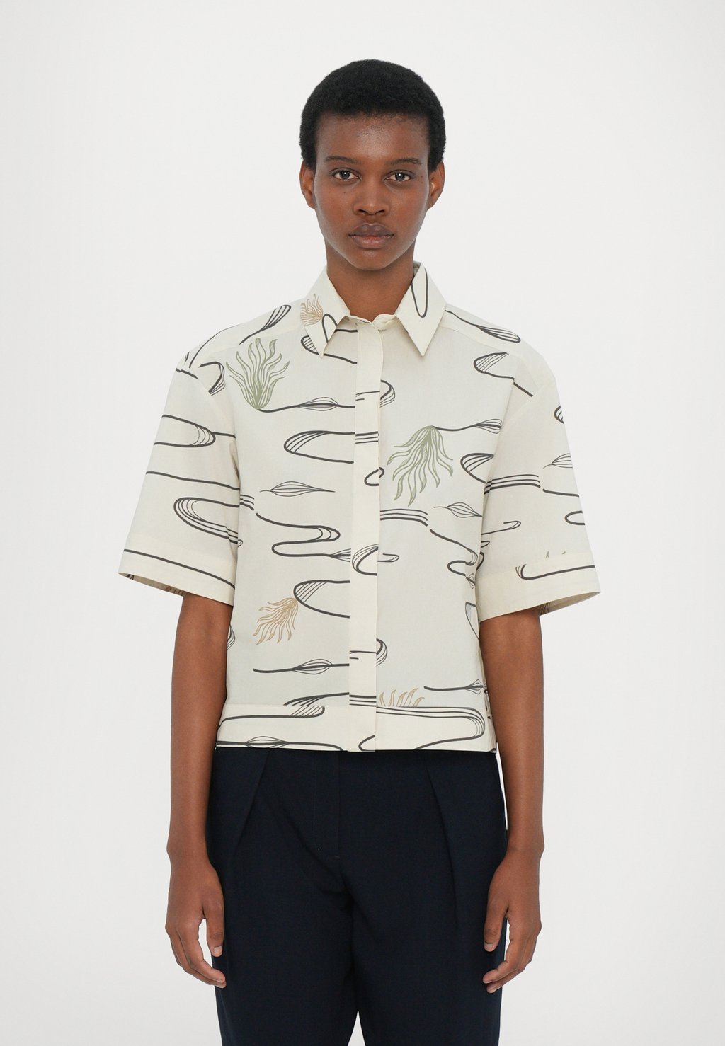 Рубашка JENNI MM, песочный
Рубашка JENNI MM, песочный