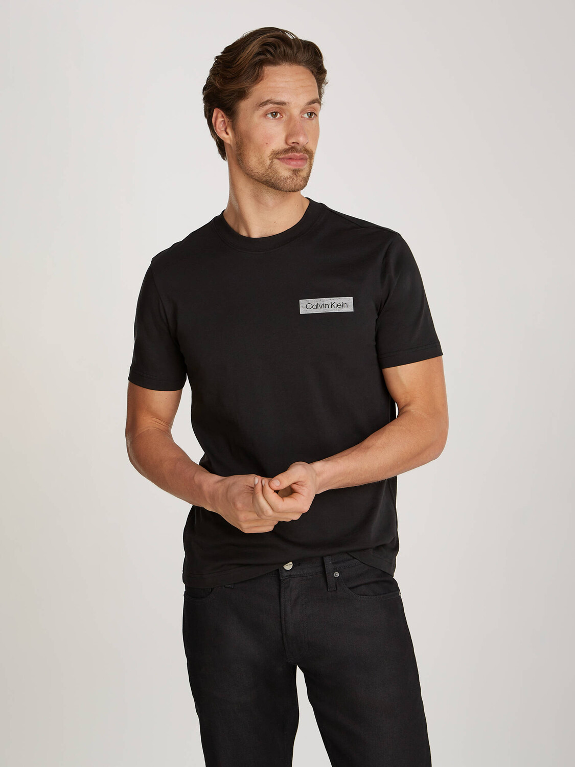 Футболка Calvin Klein Regular Fit, черный
Футболка Calvin Klein Regular Fit, черный