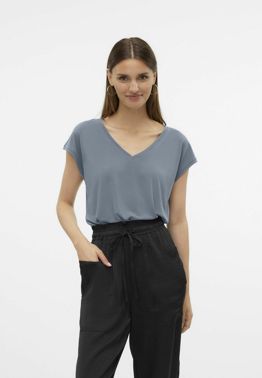 Футболка Vero Moda VMFILLI, Stormy Weather/Grey, Серый, Футболка Vero Moda VMFILLI, Stormy Weather/Grey
Футболка Vero Moda VMFILLI, Stormy Weather/Grey, Серый, Футболка Vero Moda VMFILLI, Stormy Weather/Grey