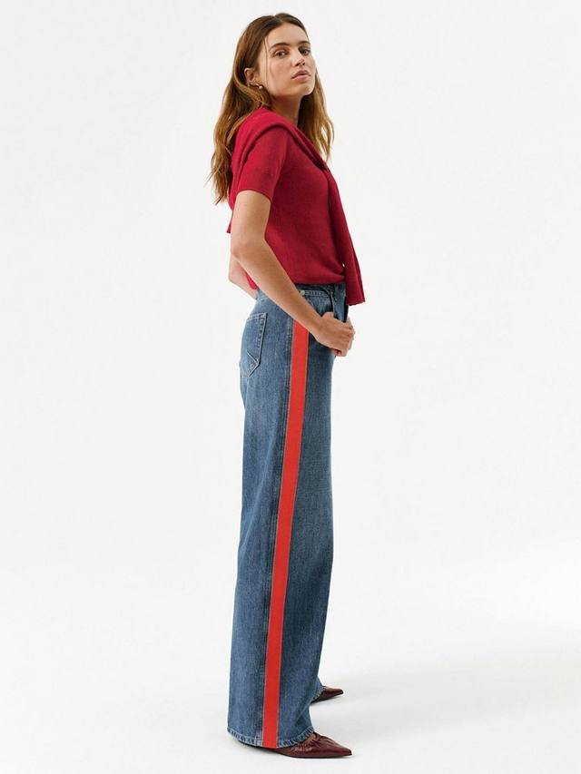 Хлопковые джинсы с полосками и широкими штанинами Mint Velvet
Хлопковые джинсы с полосками и широкими штанинами Mint Velvet