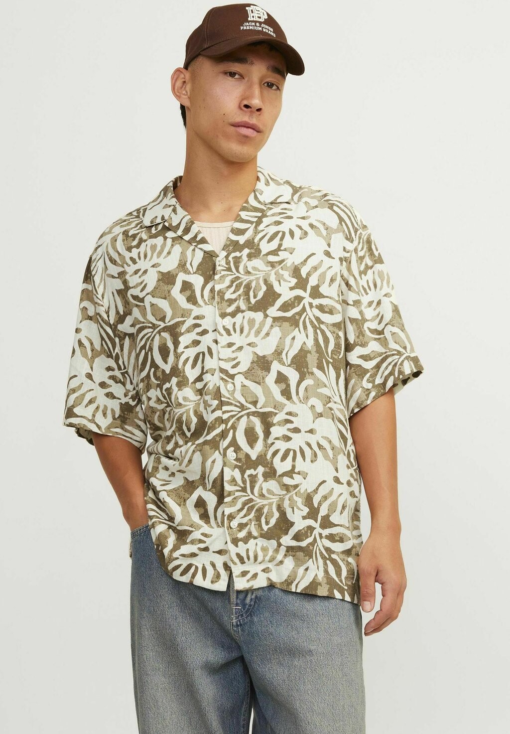 Рубашка RELAXED FIT Jack & Jones PREMIUM, бежевый
Рубашка RELAXED FIT Jack & Jones PREMIUM, бежевый