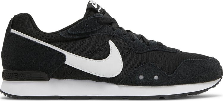Кроссовки Nike Venture Runner 'Black White', черный
Кроссовки Nike Venture Runner 'Black White', черный