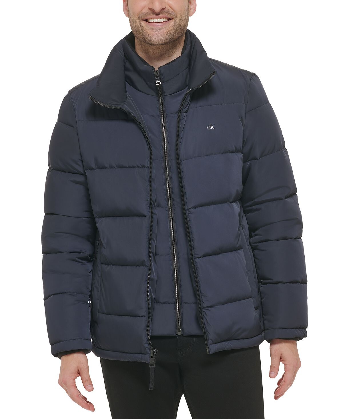 Мужской пуховик с нагрудником, созданный для macy's Calvin Klein, темно-синий, Серый, Мужской пуховик с нагрудником, созданный для macy's Calvin Klein, темно-синий
Мужской пуховик с нагрудником, созданный для macy's Calvin Klein, темно-синий, Серый, Мужской пуховик с нагрудником, созданный для macy's Calvin Klein, темно-синий