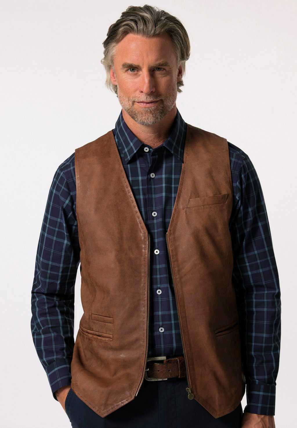 Жилет V-AUSSCHNITT BOSTON PARK, бронза 
Жилет V-AUSSCHNITT BOSTON PARK, бронза