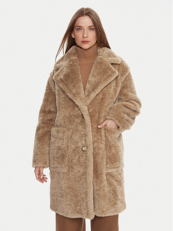 Меховое пальто relaxed fit C_Catedy 50548583 Boss, бежевый
Меховое пальто relaxed fit C_Catedy 50548583 Boss, бежевый