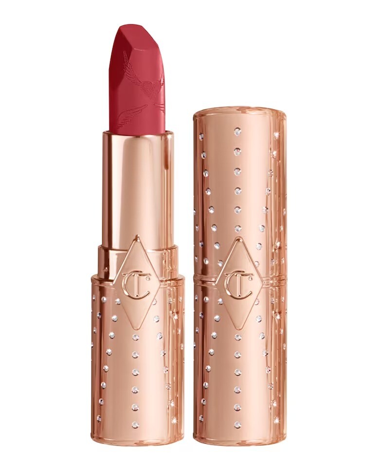 Помада Charlotte Tilbury Matte Revolution Hydrating, First Dance, 3,5 гр
Помада Charlotte Tilbury Matte Revolution Hydrating, First Dance, 3,5 гр