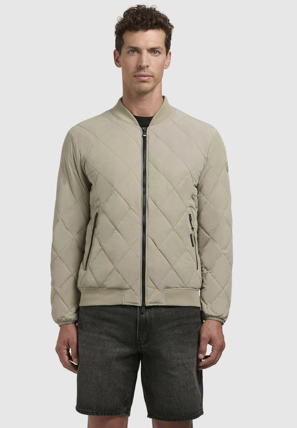 Куртка-бомбер YLVA khujo, светло-зеленый
Куртка-бомбер YLVA khujo, светло-зеленый