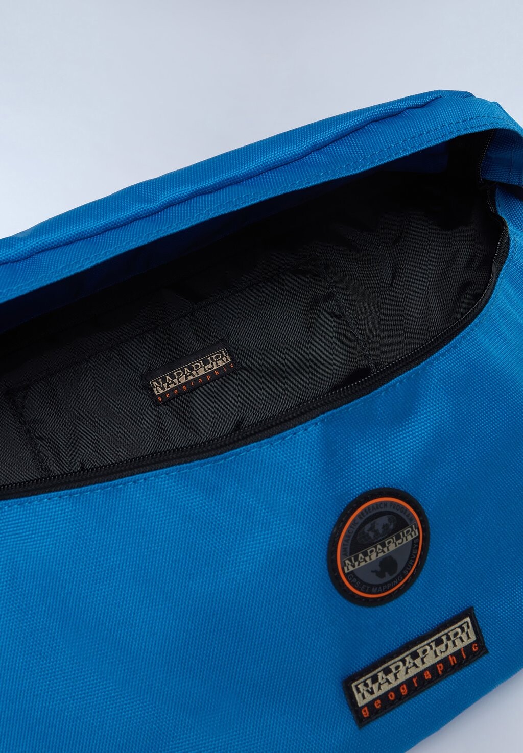 Поясная сумка Napapijri, темно-синий
Поясная сумка Napapijri, темно-синий