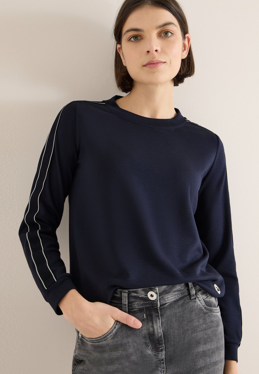 Топ Cecil Long sleeved top, Blau/Blue
Топ Cecil Long sleeved top, Blau/Blue