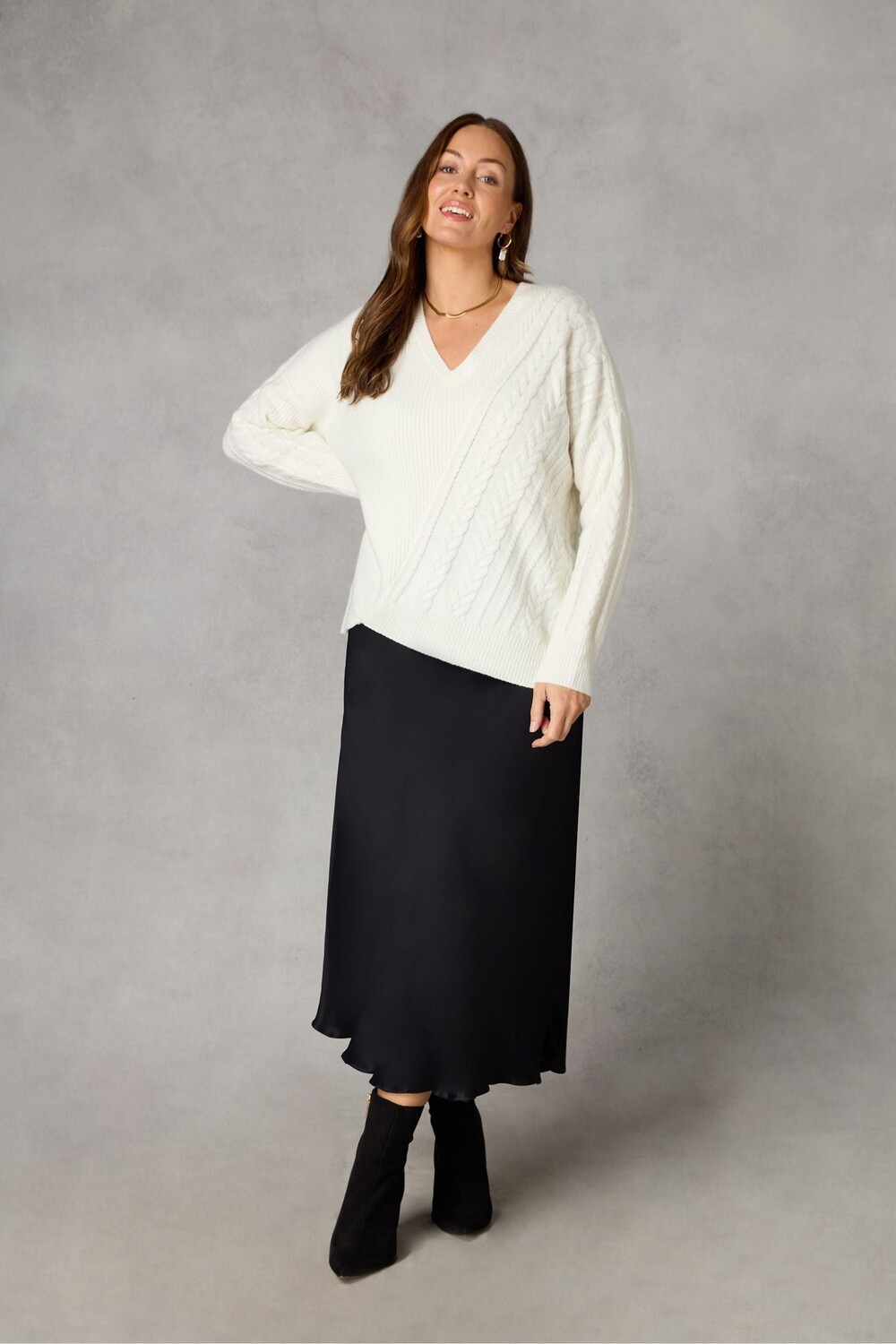 Черная юбка с косым кроем Curve Petite Live Unlimited, черный 
Черная юбка с косым кроем Curve Petite Live Unlimited, черный