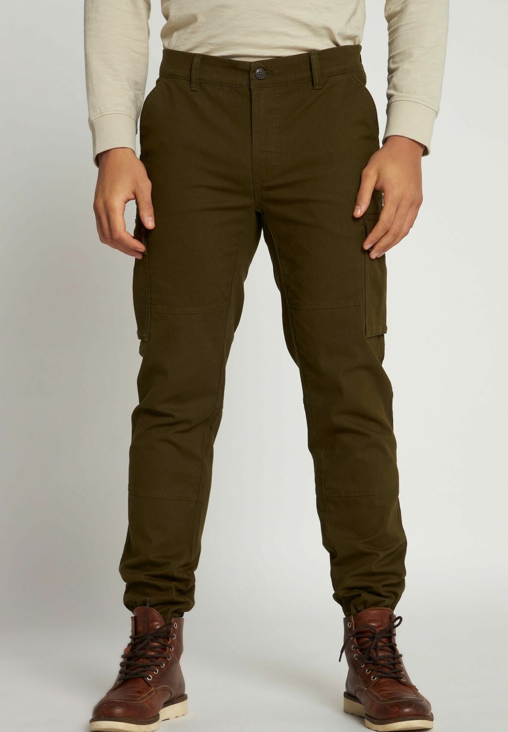 Брюки-карго Straight Fit JP1880, цвет tannengrün
Брюки-карго Straight Fit JP1880, цвет tannengrün
