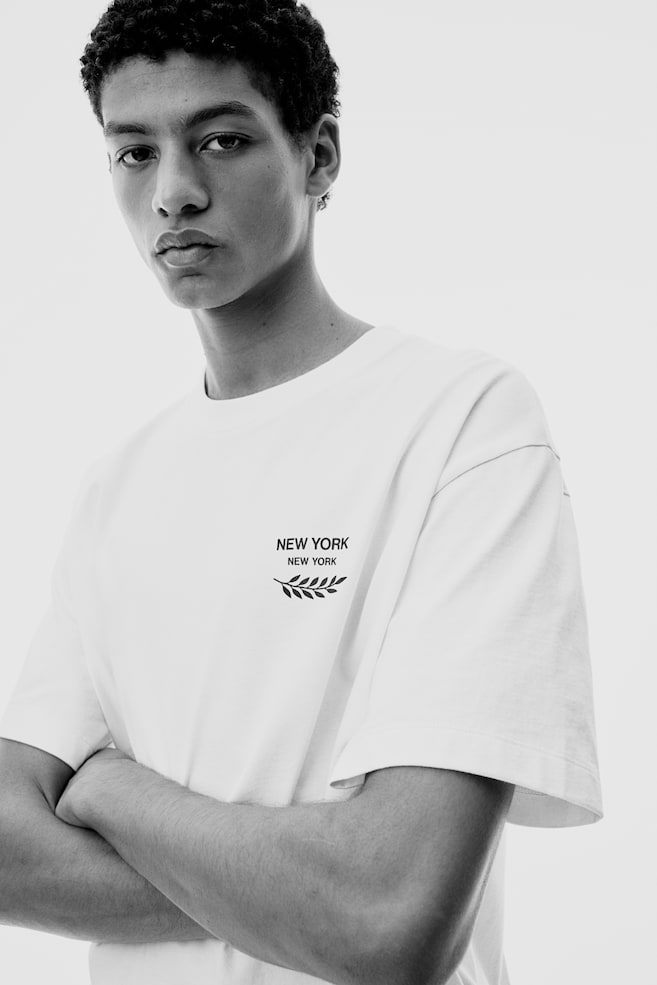 Футболка свободного кроя с принтом H&M, мультиколор
Футболка свободного кроя с принтом H&M, мультиколор