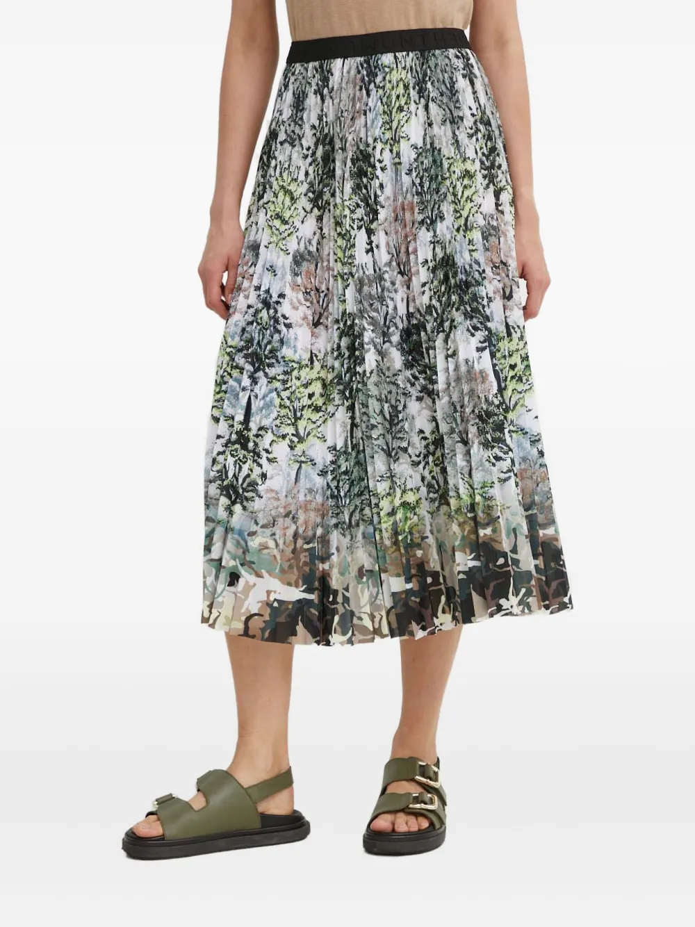 Плиссированная миди-юбка с принтом "дерево" MUNTHE, нейтральный
Плиссированная миди-юбка с принтом "дерево" MUNTHE, нейтральный