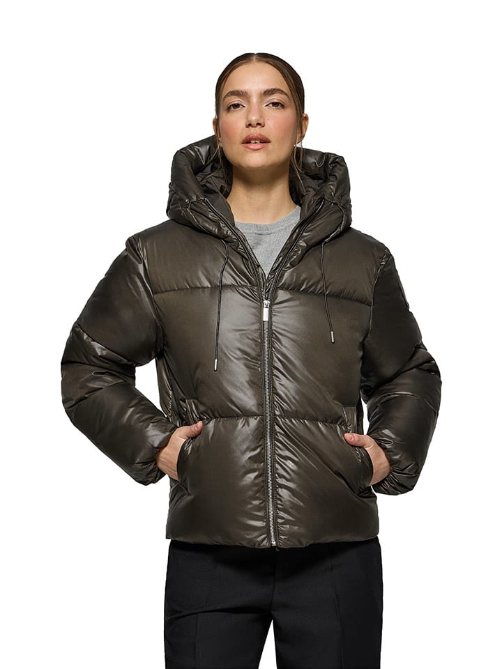 Polo Club Стеганая куртка коричневого цвета
Polo Club Стеганая куртка коричневого цвета