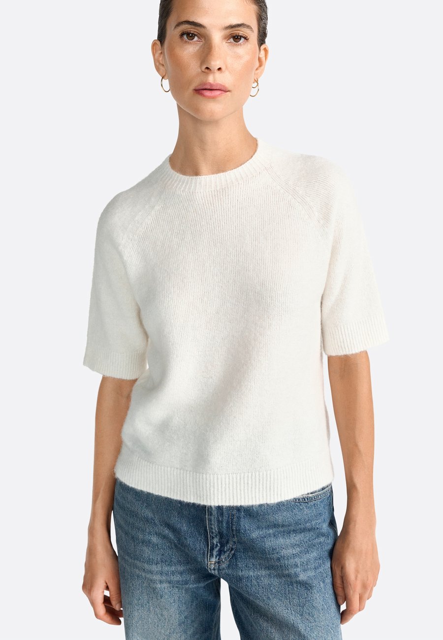 Футболка Rich & Royal Basic T-shirt, Pearl White/White, Белый, Футболка Rich & Royal Basic T-shirt, Pearl White/White
Футболка Rich & Royal Basic T-shirt, Pearl White/White, Белый, Футболка Rich & Royal Basic T-shirt, Pearl White/White