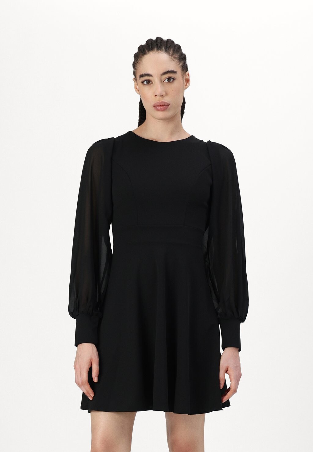 Повседневное платье KAT DRESS WAL G., черный
Повседневное платье KAT DRESS WAL G., черный