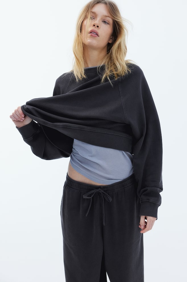 Хлопковая толстовка с эффектом потертости H&M, серый
Хлопковая толстовка с эффектом потертости H&M, серый