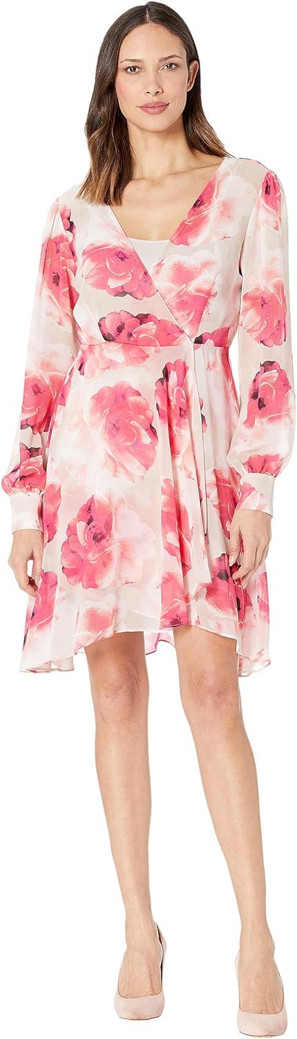 Женское платье Calvin Klein из шифона с V-образным вырезом и длинными рукавами, имитацией запаха, Khaki Multi
Женское платье Calvin Klein из шифона с V-образным вырезом и длинными рукавами, имитацией запаха, Khaki Multi