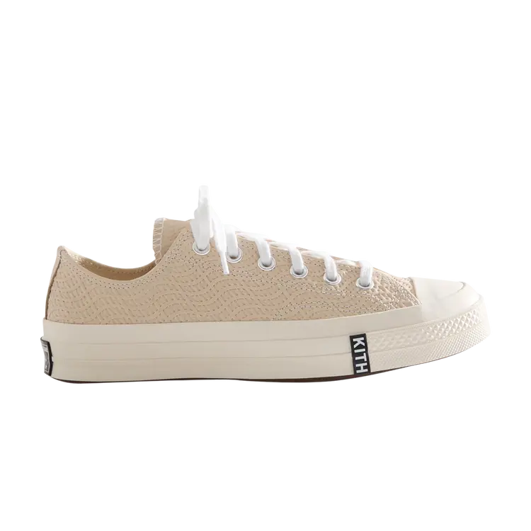Кроссовки Kith x Chuck 70 Low, цвет Beige Monogram, Бежевый, Кроссовки Kith x Chuck 70 Low, цвет Beige Monogram
Кроссовки Kith x Chuck 70 Low, цвет Beige Monogram, Бежевый, Кроссовки Kith x Chuck 70 Low, цвет Beige Monogram