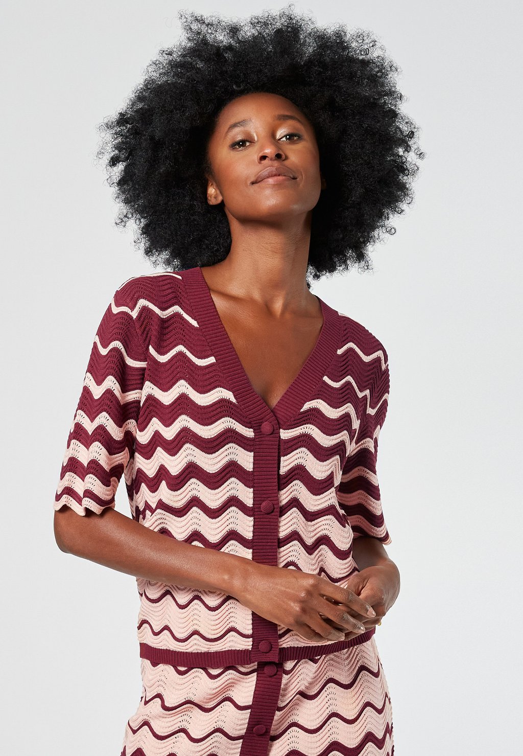 Кардиган GOTTA GET FUNKY 4funkyflavours, бургундия
Кардиган GOTTA GET FUNKY 4funkyflavours, бургундия