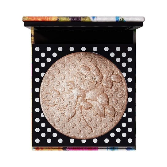 Хайлайтер, 7,5 г MAC By Richard Quinn Day Glow Extra Dimension Skinfinish
Хайлайтер, 7,5 г MAC By Richard Quinn Day Glow Extra Dimension Skinfinish