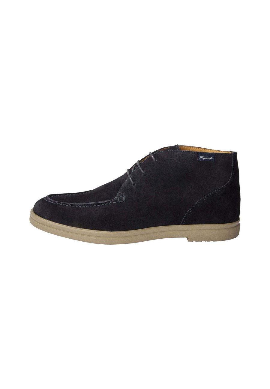 Ботинки Façonnable CHUKKA, Marine Blue/Dark Blue
Ботинки Façonnable CHUKKA, Marine Blue/Dark Blue