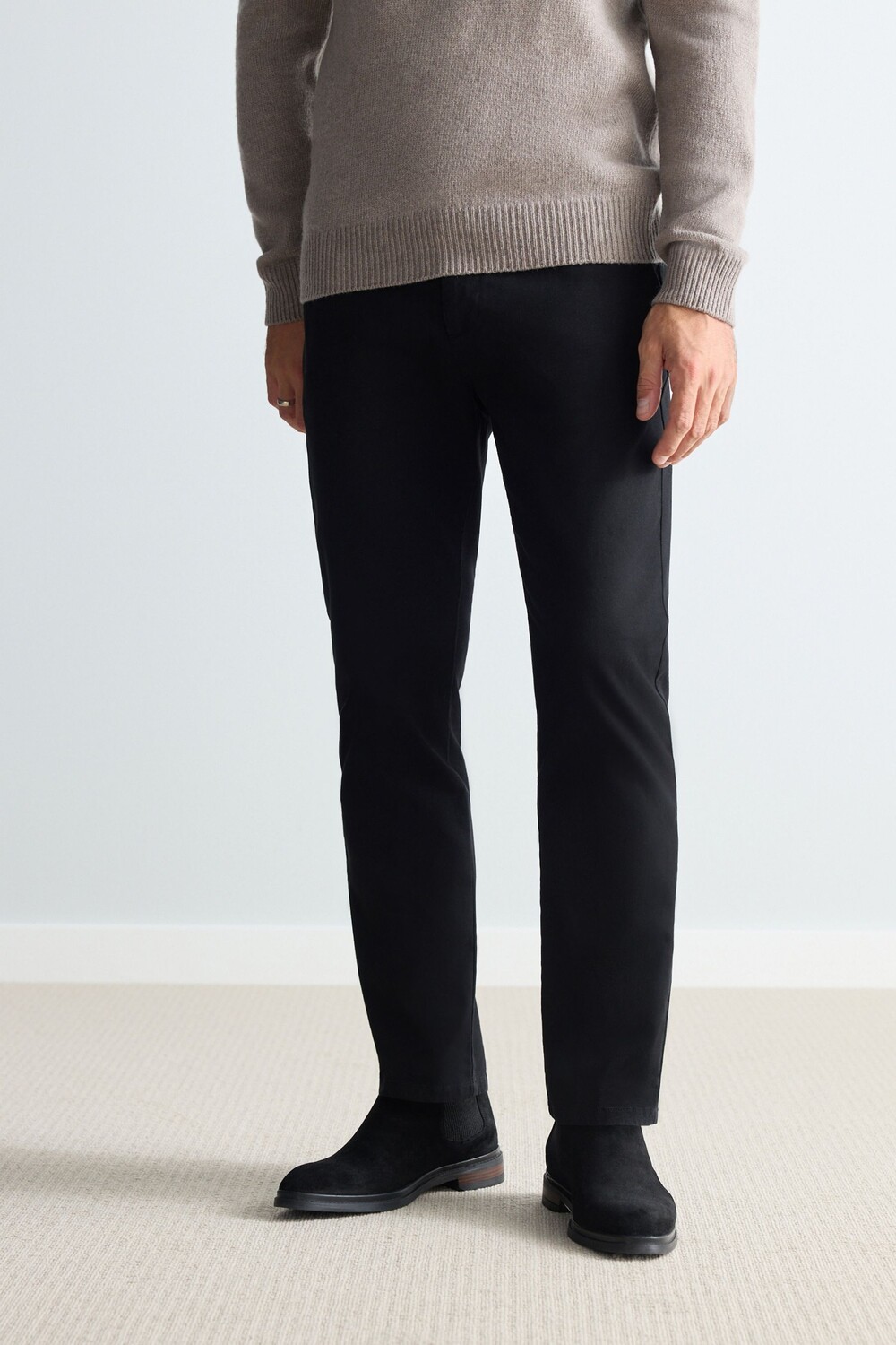 Итальянские фирменные брюки чинос Nova fides Next, черный
Итальянские фирменные брюки чинос Nova fides Next, черный