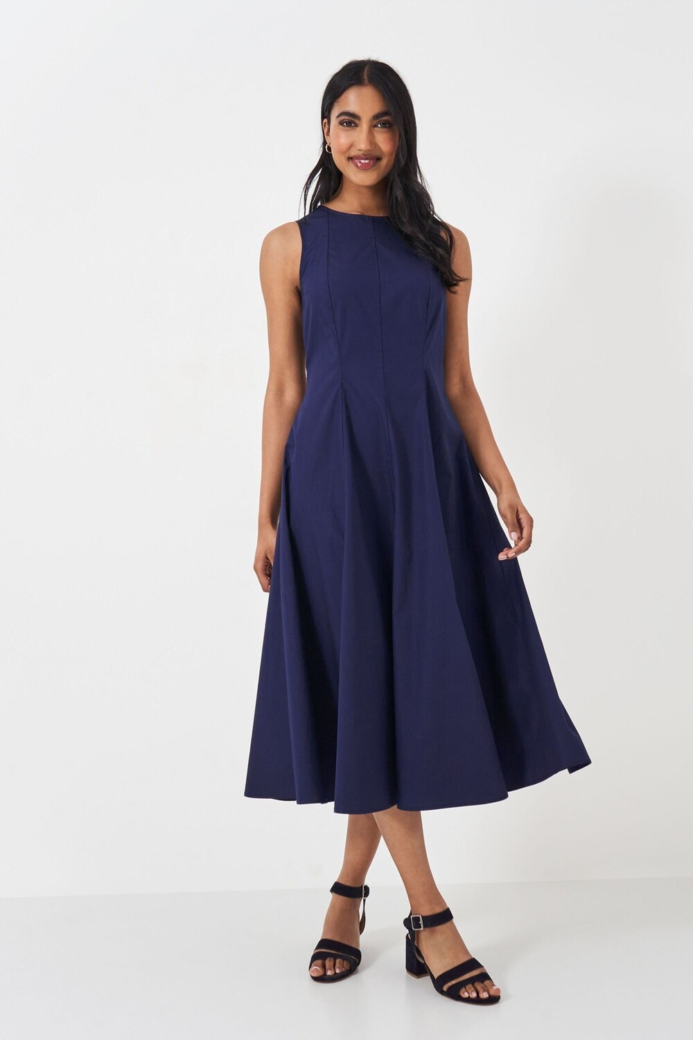 Платье клеш без рукавов Crew Clothing Company, синий
Платье клеш без рукавов Crew Clothing Company, синий