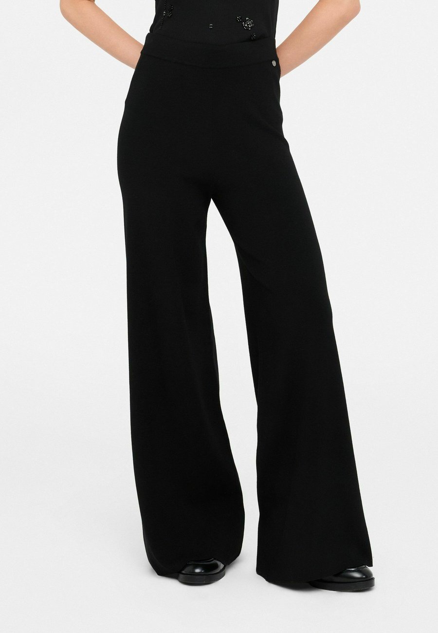 Брюки LIU JO Trousers, Black
Брюки LIU JO Trousers, Black