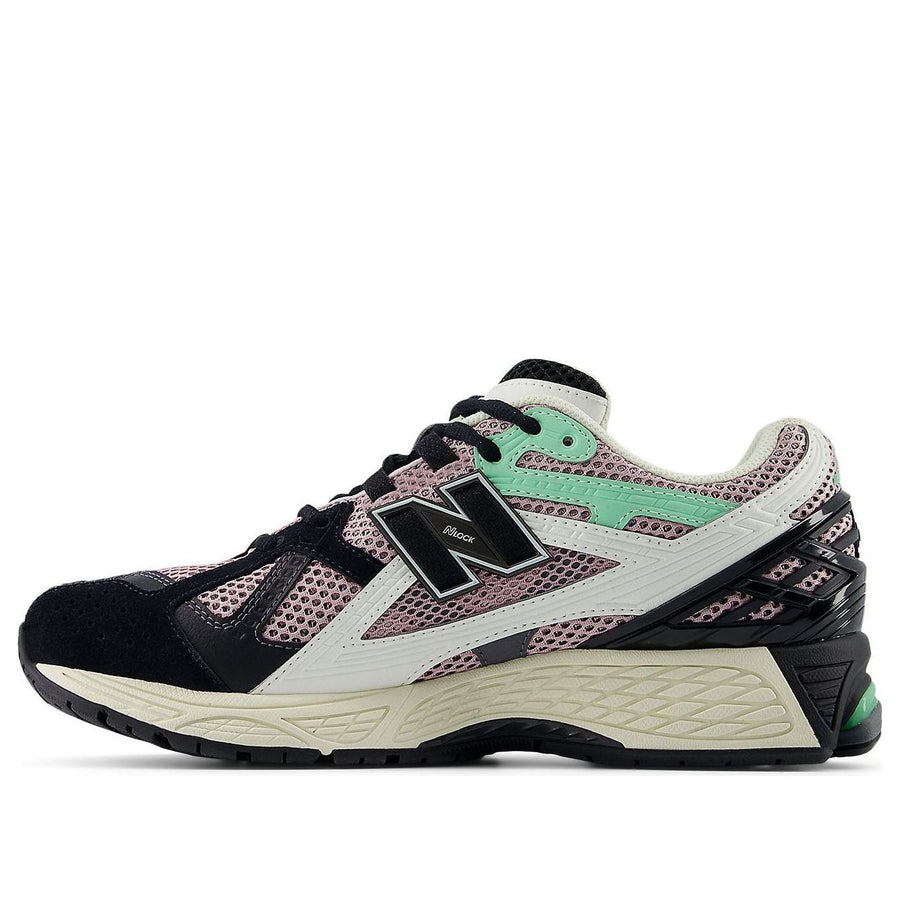 Кроссовки New Balance 1906 Utility 'Twilight Haze Black Sweetgrass', фиолетовый
Кроссовки New Balance 1906 Utility 'Twilight Haze Black Sweetgrass', фиолетовый