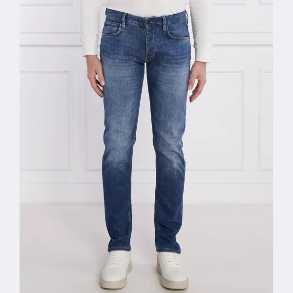 Джинсы узкого кроя j75 Emporio Armani, синий
Джинсы узкого кроя j75 Emporio Armani, синий