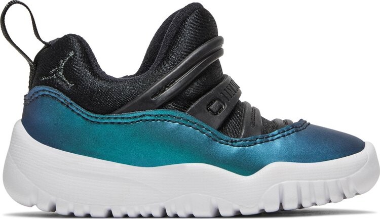 Кроссовки Jordan 11 Retro Little Flex TD Black Iridescent, черный
Кроссовки Jordan 11 Retro Little Flex TD Black Iridescent, черный