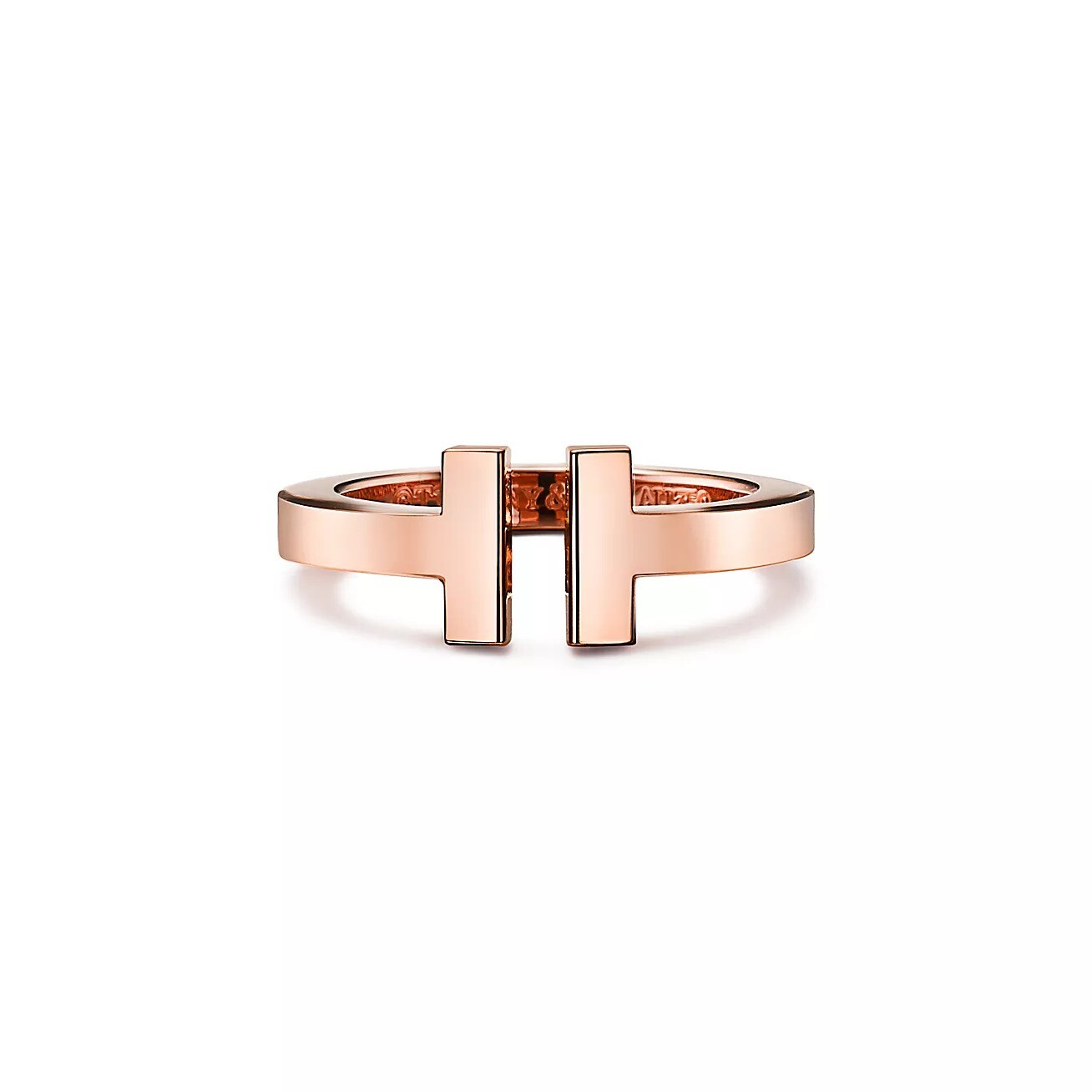Кольцо Tiffany & Co. Square, розовое золото
Кольцо Tiffany & Co. Square, розовое золото