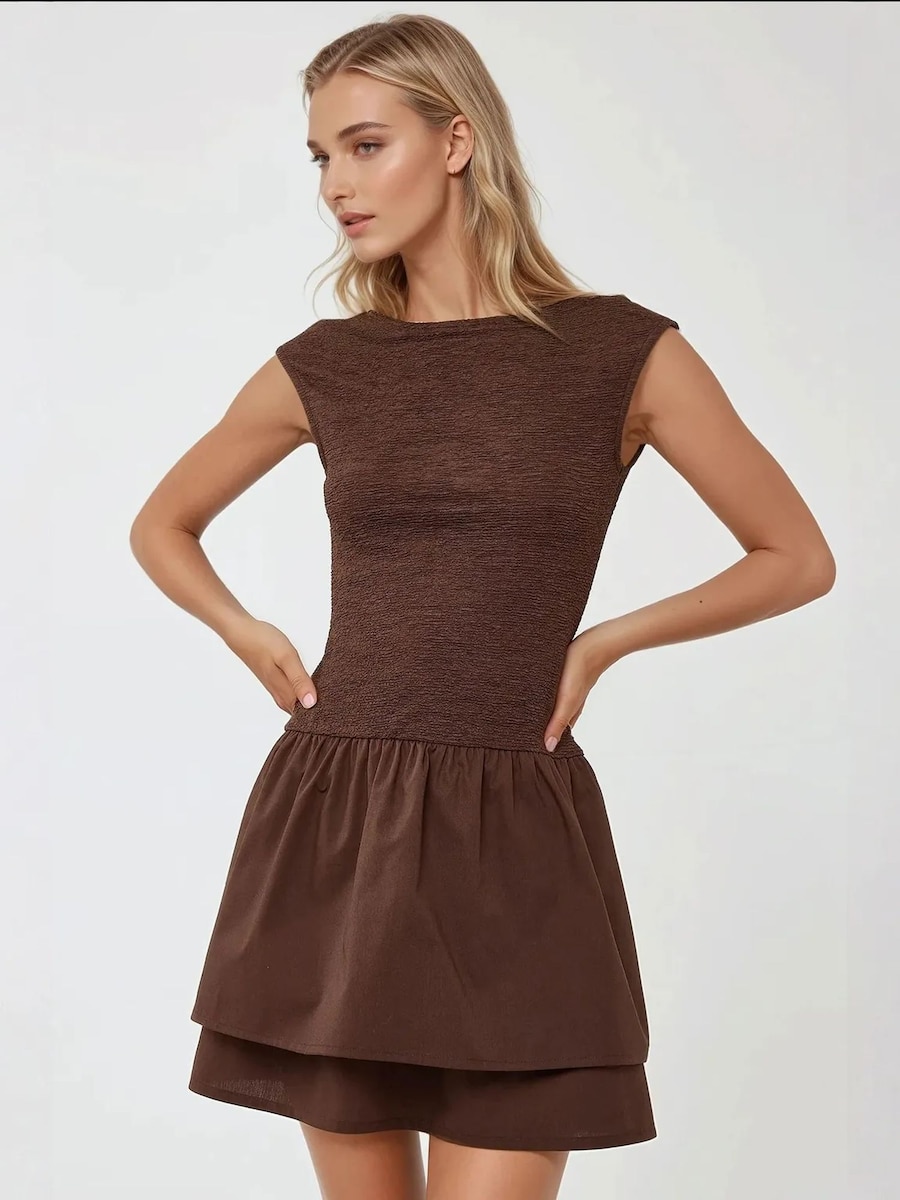 Платье Hiccup, коричневый
Платье Hiccup, коричневый