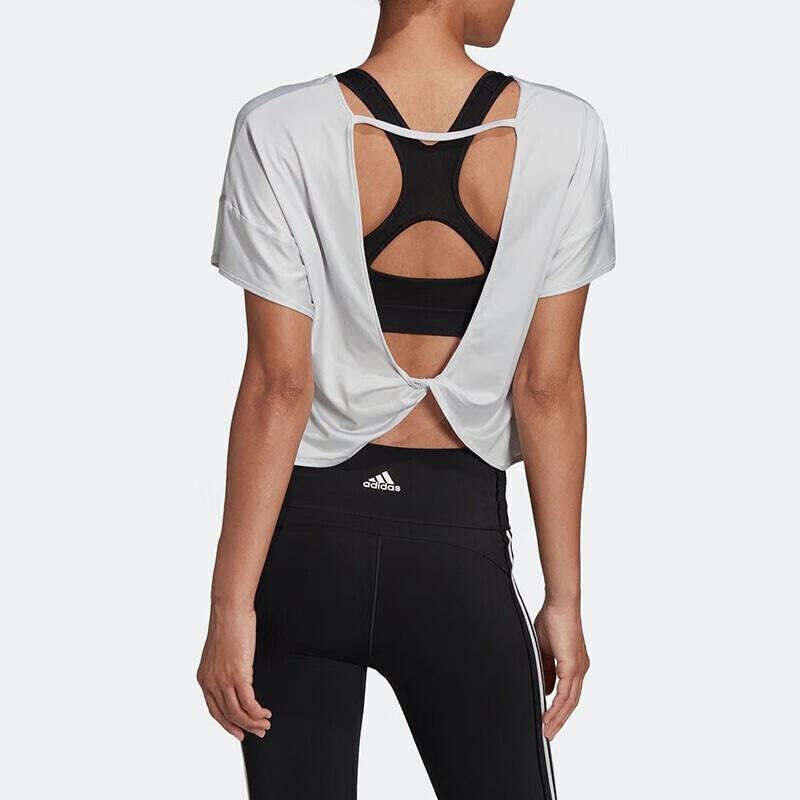 Футболка женская белая Adidas
Футболка женская белая Adidas