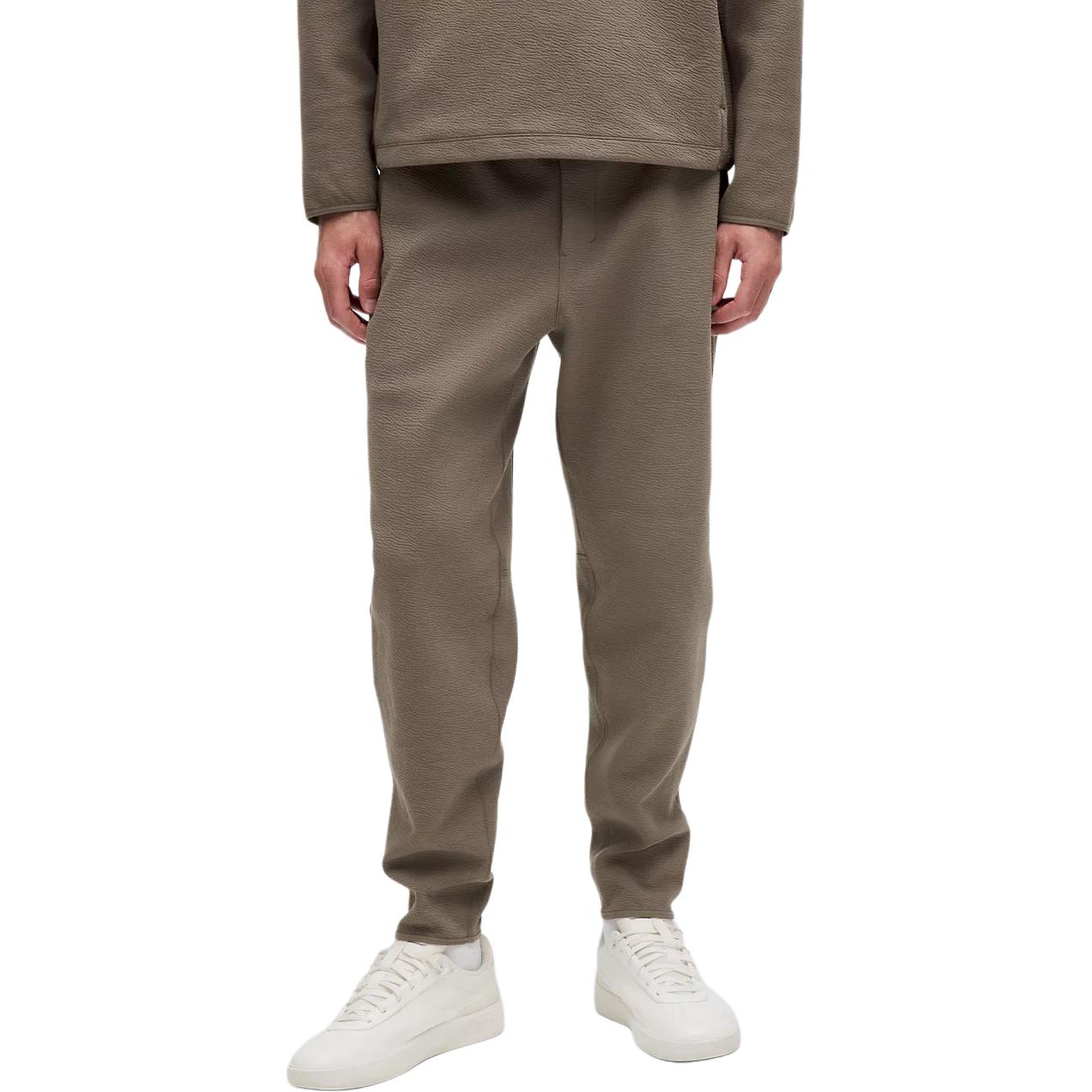 Мужские спортивные брюки из трикотажа с текстурированной прострочкой Lululemon, nomad ethnic
Мужские спортивные брюки из трикотажа с текстурированной прострочкой Lululemon, nomad ethnic